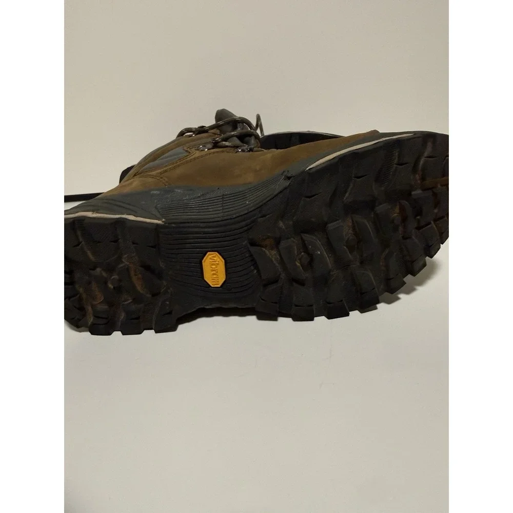 ✅‎ Vasque Women's Gore-Tex Waterproof Hiking Boots — US 9 / EU 40 / 26 cm